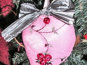 Victorian heart christmas ornament, pink floral, green ribbon
